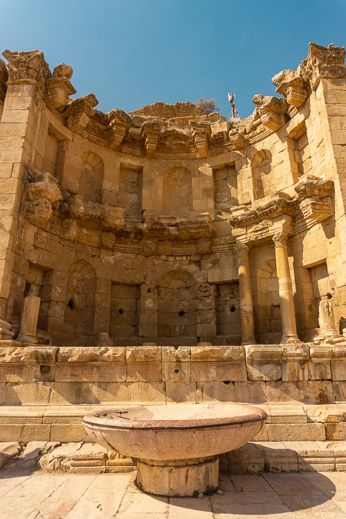nymphaneum-jerash-jordanie