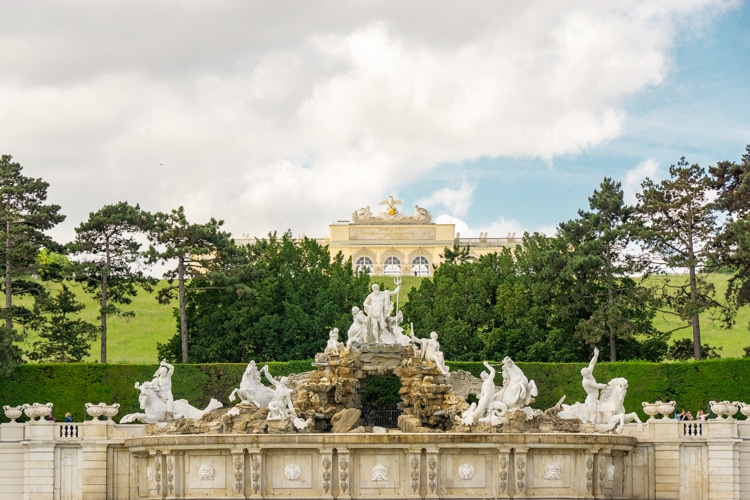Schonbrunn Neptunus fontein