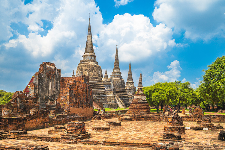 Oude tempels in Ayutthaya een van de mooiste vakantieplekken in Thailand