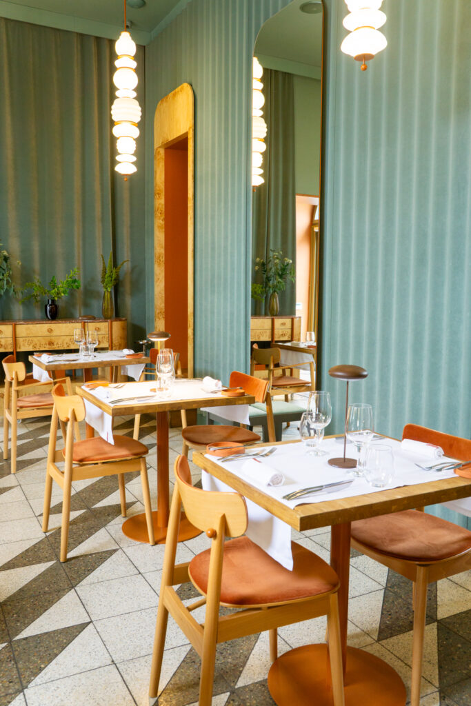 Opasly Tom Restaurant Warschau