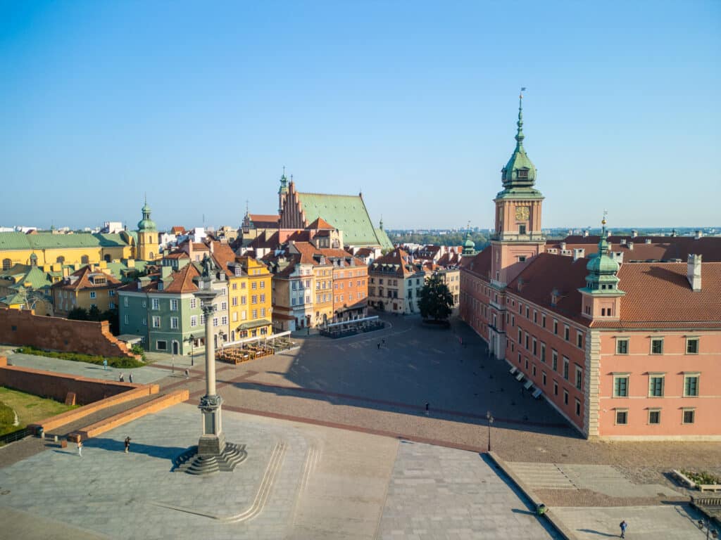 wat te doen in Warschau droneshot van Old Town