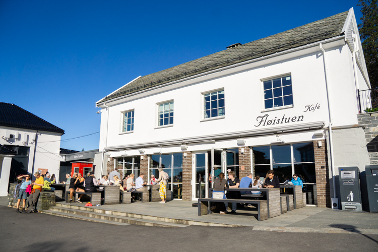 café op Mount Fløyen