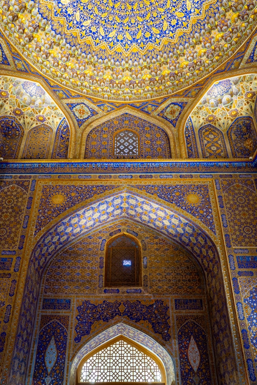 Samarkand bezienswaardigheden, Registan moskee bladgoud